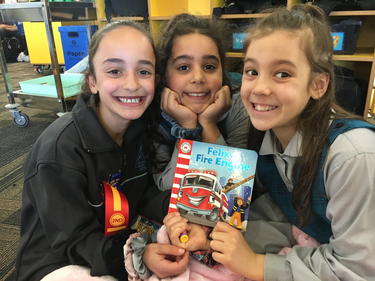 smcm_school's tweet photo. From running relays to reading books! It has been a fabulous Friday #rugupandread #readingismysecretpower https://t.co/eUL8ZSex9q