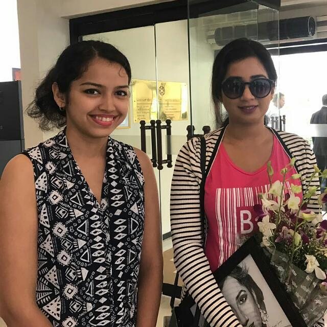Surma_SG's tweet photo. Good Night @shreyaghoshal❤ #OldClicks https://t.co/0lMMXptB67