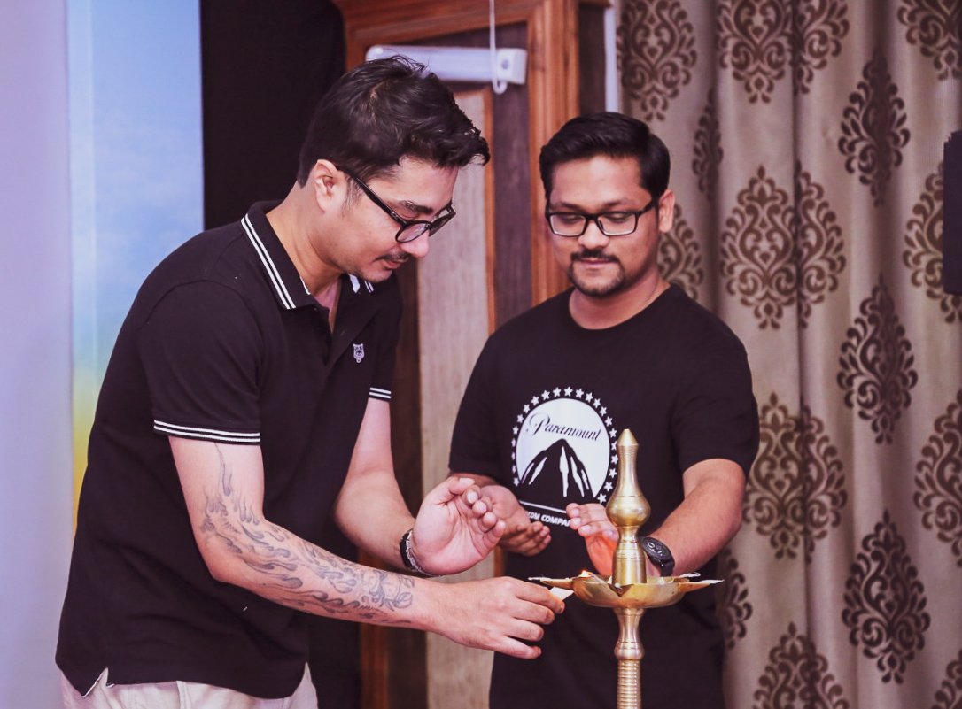 Legend3D_'s tweet photo. Legend's VFX Sup Bharat De &amp; Stereo Sup Prateek Kaushal during #MAAC #nationalstudentmeet2019 inaugural ceremony on August 22 in Goa. https://t.co/M43Fgb2rNT