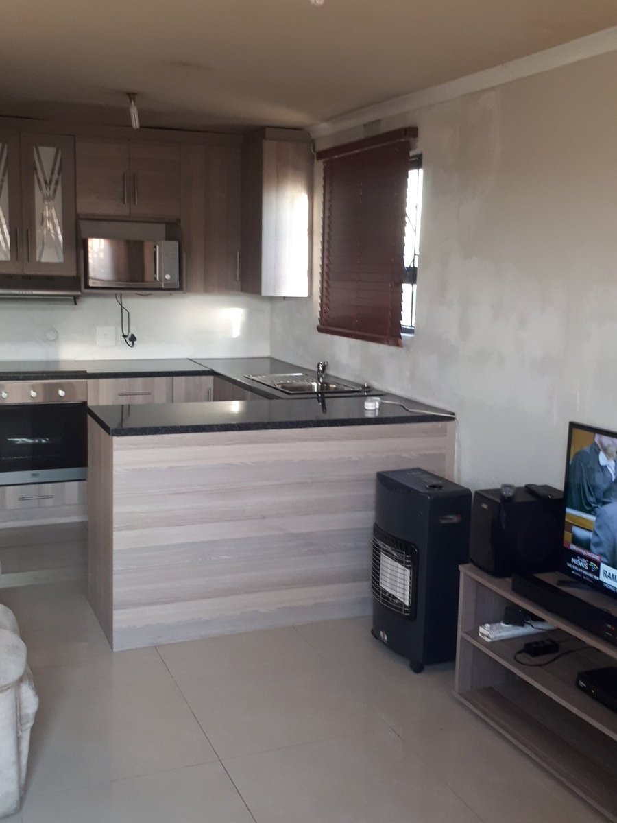 I just paid my last instalment for my house, thanks <a href="/CapitecBankSA/">Capitec</a> you  saved me when other banks didn't want to help me, i can safely say i have a place called home, engaxoxisiyo, enkosi Bawo ngondithwal🙏🙏🙏🙏🙏🙏