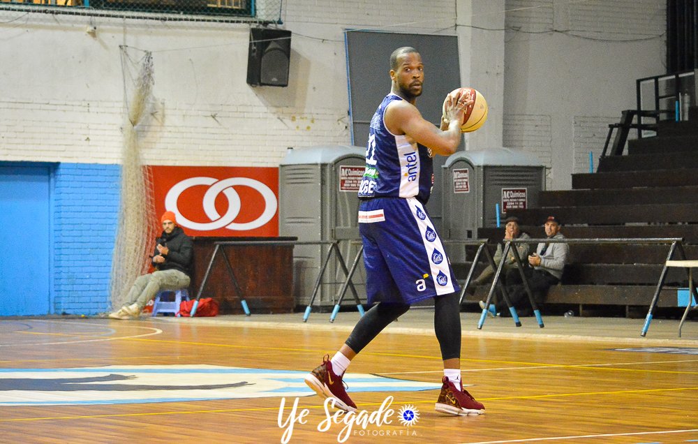 Se_Yess21's tweet image. #Verdirrojo 88 #Stockolmo 95
#Metro2019 #Reclasificatorio

Adelanto de imágenes 📸💥🏀