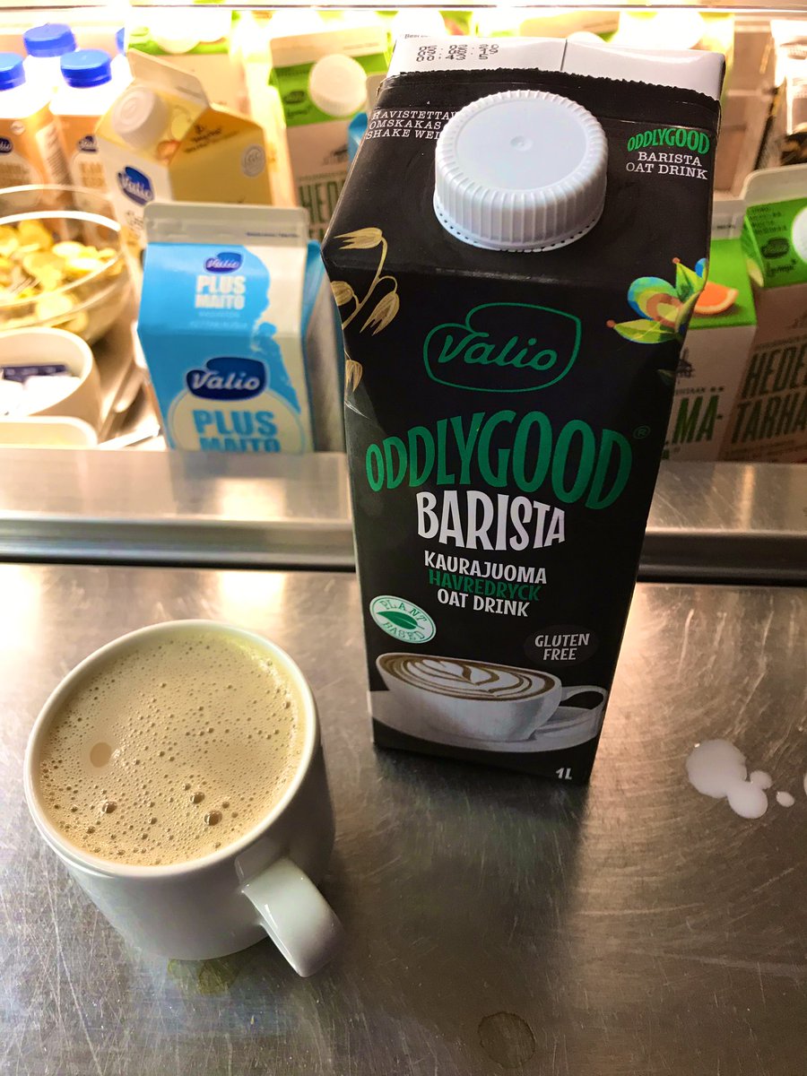 MetsoNina's tweet photo. Vihdoinkin Valio Oddlygood Barista saatavilla ja sopii muuten kaikkiin kahveihin, niin suodatinkahviin kuin erikoiskahveihin @ValioFi #oddlygood #kaurajuoma #barista #gluteeniton #kotimainen https://t.co/Tt0W8uvptn