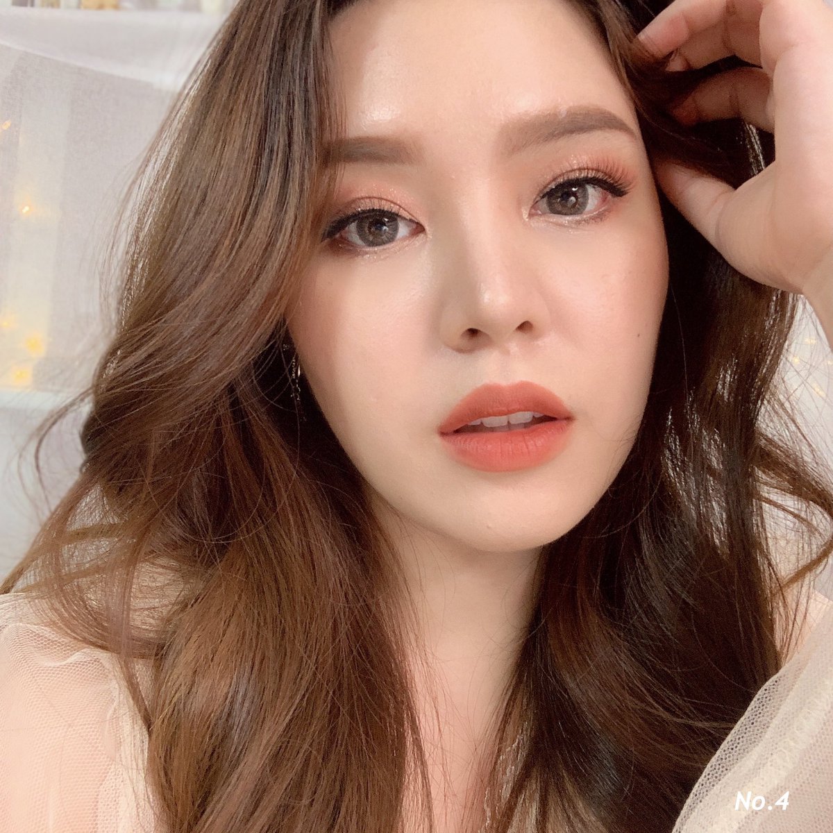 _evefee_'s tweet photo. ชอบลิป cute press รุ่นนี้มากก คือเนื้อดีจริง แมตต์กำลังดี ไม่แคร็ก เบลนง่าย ทาแบบขอบปากฟุ้งๆคือดีย์ย์ ทาแบบ ombre ก็สวย ดีไปหมด ราคาก็ดี แง ชอบมากกก
.
#howtoperfect https://t.co/8TjCFACUxj