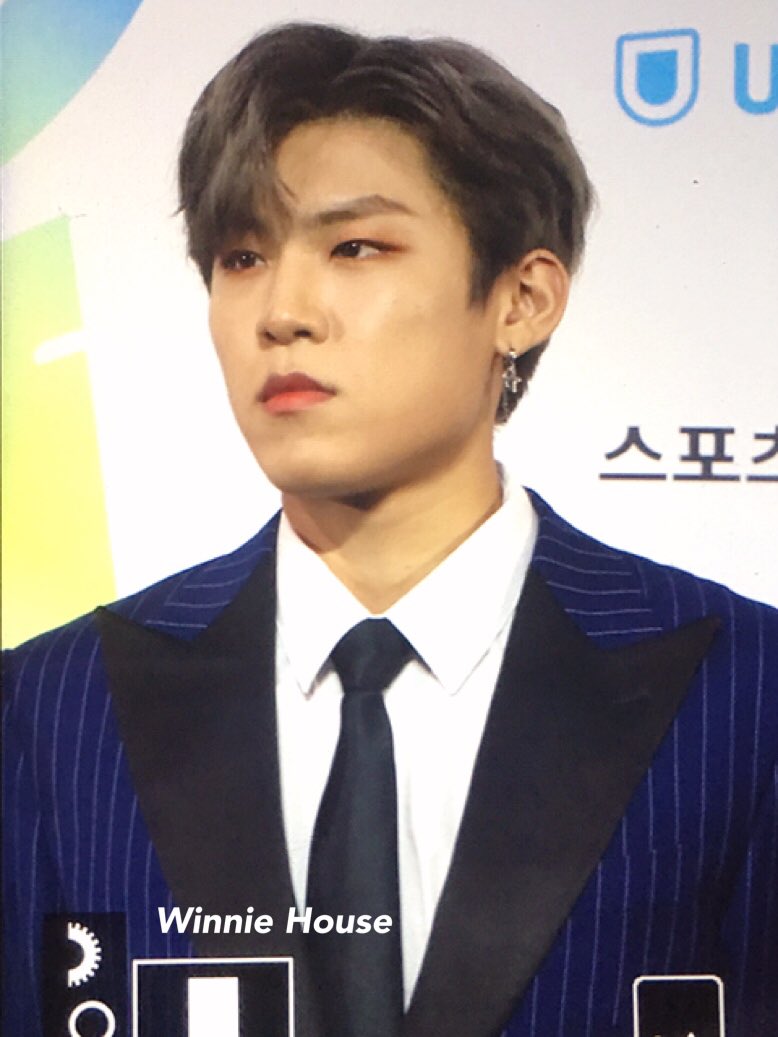 WinnieHouse's tweet photo. 190823
#PARKWOOJIN #AB6IX 
#박우진 #에이비식스 https://t.co/KLXFdGRFyM