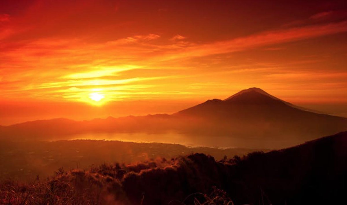 A new dawn, a new day, end of the week; are you #feelinggood? 

If not, maybe it's time you read a little about #Arc4Health arc4health.com #FridayFeeling