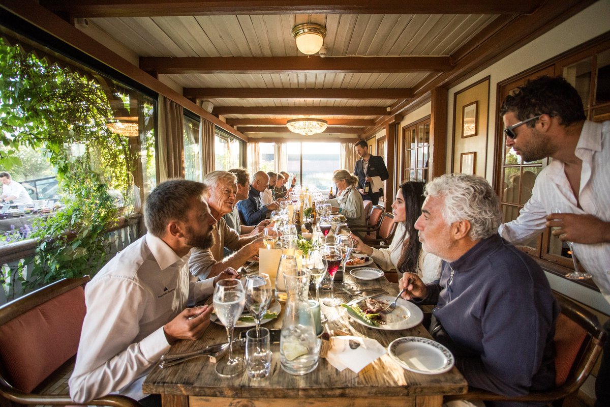 StemmeAG's tweet photo. #Stemme #Horizons2019 has been a wonderful event. Besides flying our #S10 &amp; #S12 aircraft people shared their daily experience with each other at @SundvoldenHotel #dinner #luxurytravel #Avgeeks #2AcIn1 #GravityOutsmarted #friday #UpscaleLiving #aviation #aviationphotography https://t.co/jxsjhJ3Z2S
