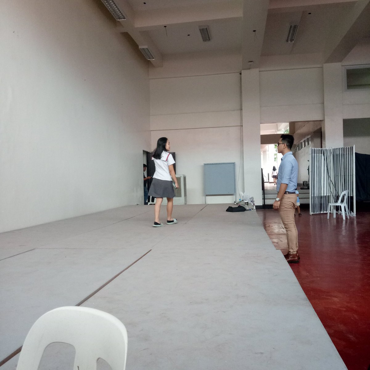 UNCmic2019's tweet photo. UPDATE: Grade 12 STEM A and B students are now preparing for today's Open Mic. Also, the performers are starting to rehearse their own literary pieces. https://t.co/2casp451zU