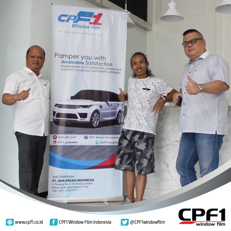 CPF1WindowFilm's tweet image. Aktor International Yayan Ruhian menggunakan kaca film CPF1 Black Security pada unit mobilnya. #Cpf1 #WindowFilm #Otomotif #Car #Accessories #UVrejected #TSER