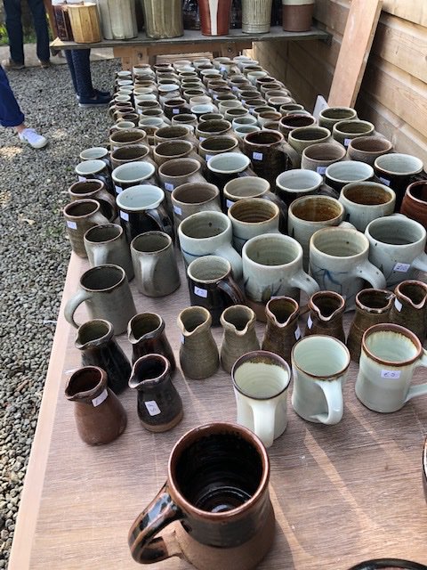 leachpottery's tweet image. Just a little reminder about our summer seconds sale at the Pottery this weekend: Sat, Sun &amp;amp; Mon, 10-4pm. All standard ware HALF PRICE!! and lots of wonderful individual potters' work at discount. Hope to see you in the car park! #augustbankholiday #secondssale