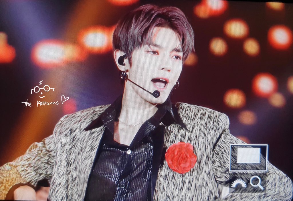 tae_tae_pic's tweet photo. PREVIEW | 230806 | Taeyong 💕
#nct2ndwin 

Cr.: @/patronus0701

#NCT127_1st_World_Tour 
#SpeakYourselfTour
#nct127 #nct #taeyong #TY #태용 #뷔 #태형 #taehyung #방탄소년단 
#BTS #kimtaehyung @NCTsmtown_127 @BTS_twt https://t.co/Tzf3dgeiRu