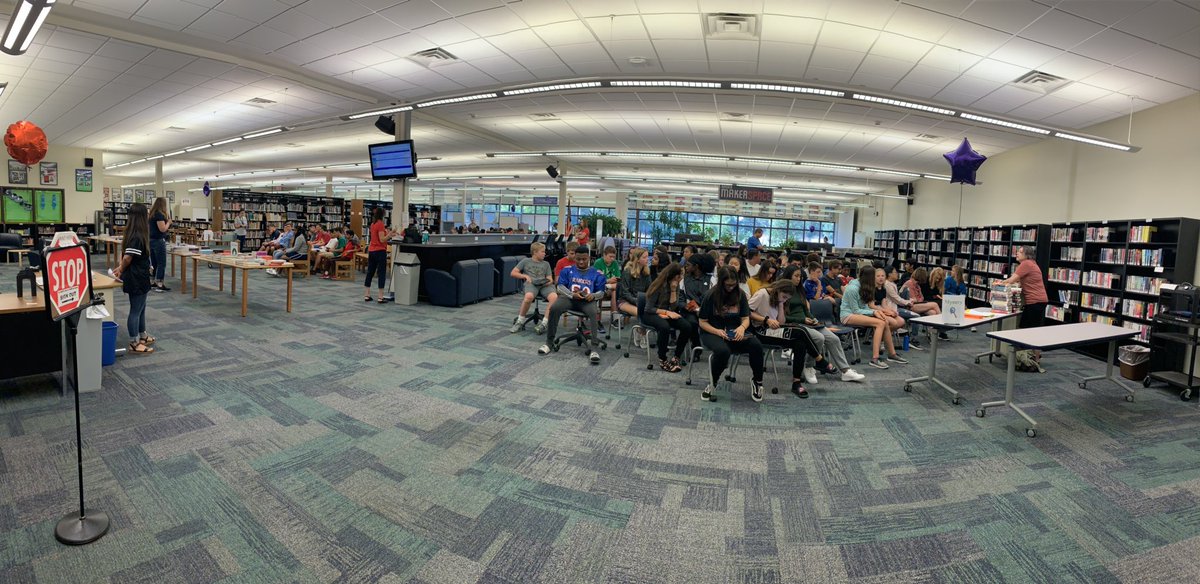 “Fall Into Books” is on!! Freshman Raiders are in the LRC hearing amazing book talks about their favorite genres!! Thank you @DianeMankowski  and the GBS Library staff for an awesome event! <a href="/GBSraiders/">Glenbard South</a> <a href="/GlenbardDist87/">GlenbardDist87</a>