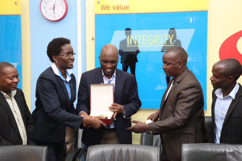 BemanyaT's tweet photo. Today I had an opportunity to meet stakeholders of the Uganda film industry who appreciated the great work of URSB in promotion, protection and enforcement of intellectual property rights.Emphasized everyone’s contribution counts; no one should be left behind. @WIPO @_ARIPO https://t.co/vstAhvchWJ