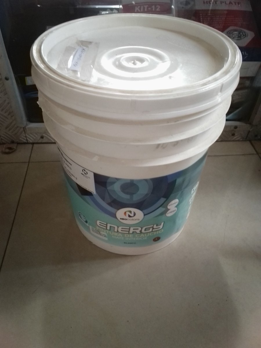 DIMATELF's tweet image. Pinturas,fondo anticorrosivo, barniz,entre otros... Son los materiales que podrás conseguir aquí en Dimatel Ferretero