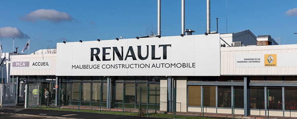 renaultgroup's tweet photo. #LCVExpert | Our Maubeuge plant specializes in the production of Small Vans in #Europe🏭🚐
A further proof of its excellence &amp; the quality of our cooperation with @Daimler: the plant will produce the next generation of Mercedes-Benz #Citan!✨
Learn more: https://t.co/ImHmbGMRv7 https://t.co/GP1EBBmu29