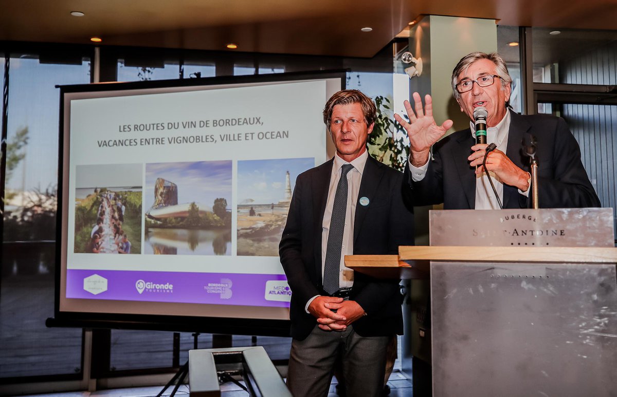 BordeauxFeteVin's tweet photo. [Bordeaux Fête le Vin à #Québec] Présentation de la destination #Bordeaux et de ses routes du vin @BxWineTrip  aux professionnels du tourisme et aux journalistes québécois #BFVQ Crédit 📸 Guillaume Bonnaud https://t.co/yxKLGwS1qN