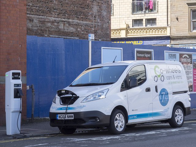 dtdchange's tweet photo. @Trudy09T Dundee's green revolution: council-run charging hubs and electric cabs
https://t.co/fAK9nojx16 #electriccar #cleanair #LocalEco https://t.co/cG1xhRnJt0