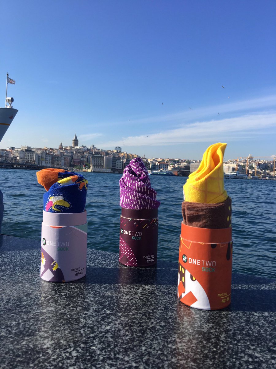 OneTwoSock's tweet image. One Two, Lovingly designed and proudly manufactured in Istanbul.🌈🤘 #OneTwoSock #uniqueboxes #designsocks