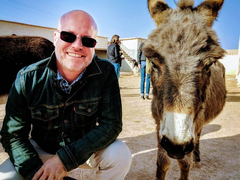 ELPrograms's tweet photo. Based in #Ramallah, #ELFellow Bret Vlazny is a cultural ambassador and visiting lecturer at Al-Quds Open University. Visit https://t.co/Sf0A4sMaVN to discover Bret’s #Lifeofafellow!
#fellow50 #teachabroad #exchangeourworld #FellowImpact #FellowFriday https://t.co/a0OOQ4Z0Zj