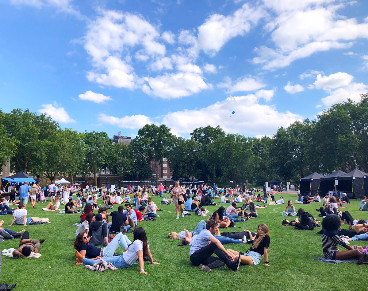 We are opening our running track for picnics on the green tomorrow, 10am-5pm. Join us at our Fine Food Market for a beautiful start to the #BankHolidayWeekend. 🌞