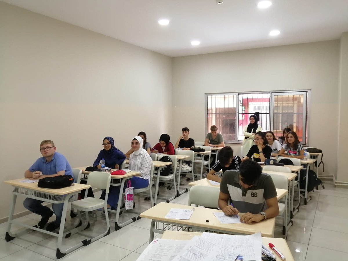 FBesyol's tweet photo. 12.sınıflarımızın hızlandırma dersleri devam ediyor. https://t.co/B7nZXkLHWB