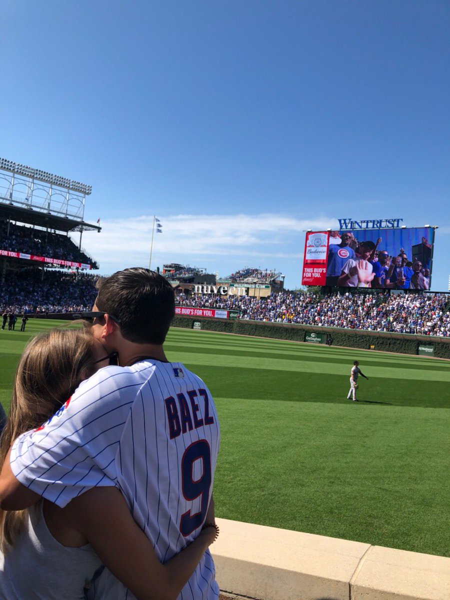 kala_erickson's tweet photo. Hey @Cubs, I got engaged at the game yesterday! #bestdayofmylife @javy23baez Are you ordained? 😉💍⚾️ https://t.co/P1PhVZTt03