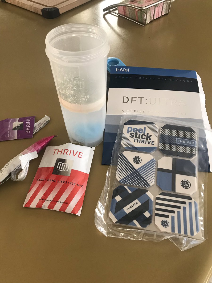 heatherfalkner's tweet photo. If you’re a thriver, then you know how a-ma-zing my day is about to be! Time to get stuff done! #thrivewithme #thrivesocial #candycane #ivemissedyouultra #alldayenergy #tastesogood #nutrition #vitamins https://t.co/JNZEakf3BZ