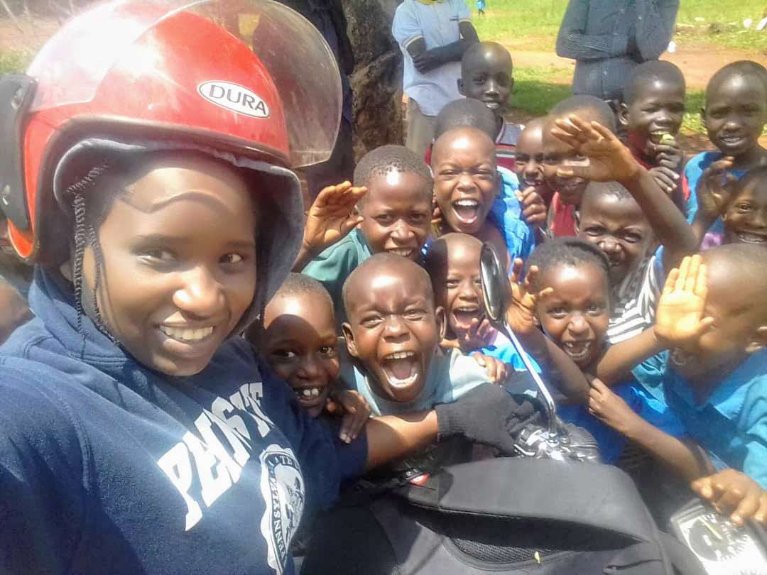 Hip hip, hooray! 🤗

It’s the last day of Term 2 in Uganda! Can you feel the excitement as students celebrate being 2/3 finished with the school year?

Here are some pics from our Fellows across Uganda showing kids getting goofy and happy before 3 weeks of break! #schoolsout 🎉
