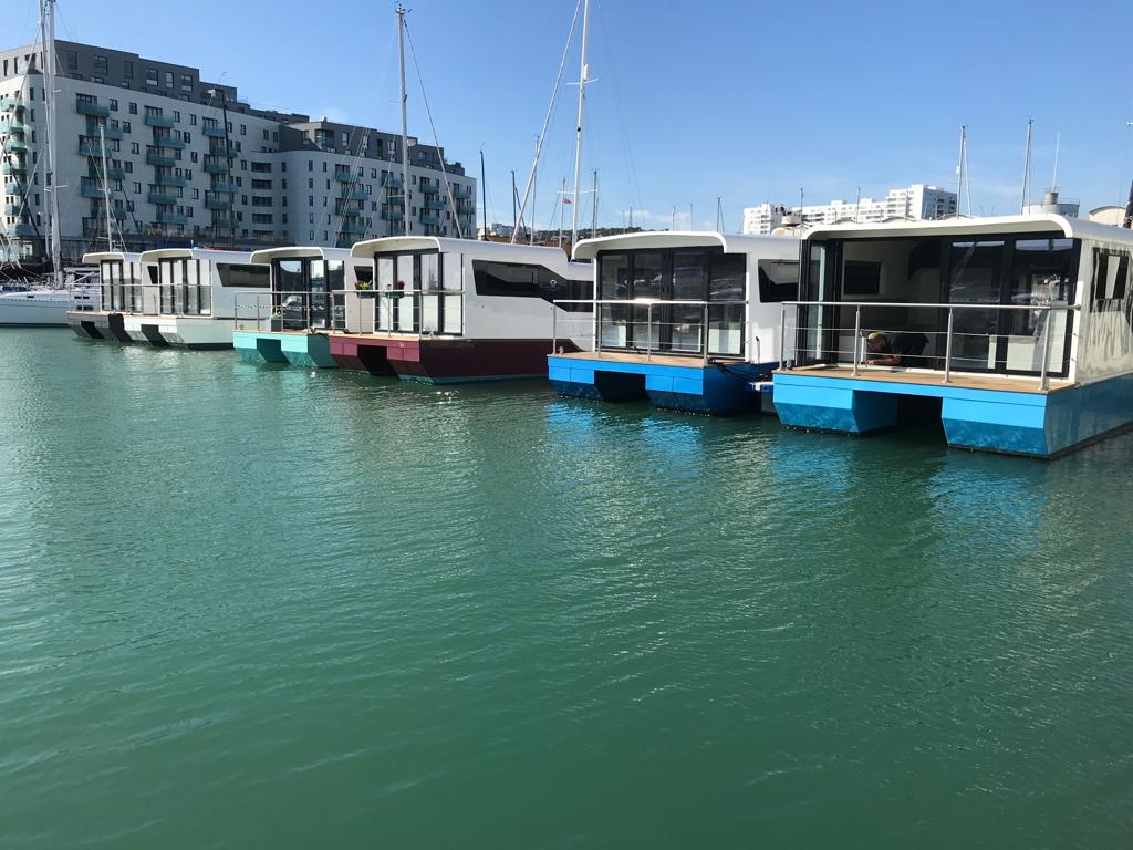 A very warm welcome to the 2 new owners with their stunning Marina Boats here <a href="/PremierBrighton/">Brighton Marina - OLD ACCOUNT</a> <a href="/Marinaboatsltd/">Marina Boats Ltd</a> <a href="/H2oHomes/">H2o Homes</a> #thefamilycontinuestogrow