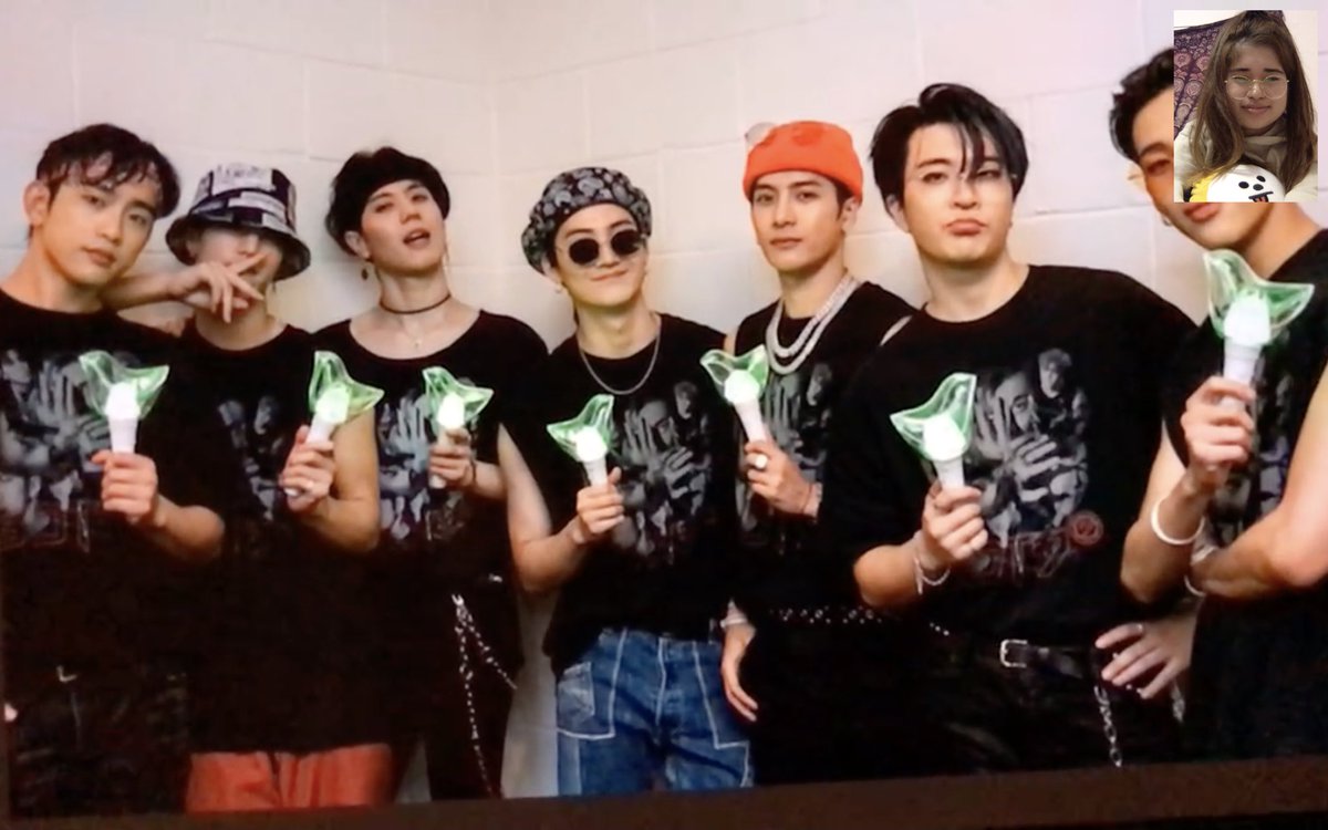 wonhohoney's tweet photo. @GOT7Official ayyyyy goddaaaaamn #got7 @GOT7Official #GOT7WORLDTOUR #letsfacetime lmfaooo https://t.co/nXGzSok5zn
