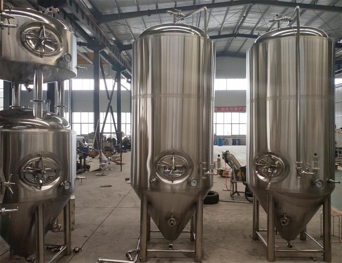 JinanRainbow's tweet photo. beer #fermenter from Jinan Rainbow Machinery https://t.co/oT9Op4kMT4