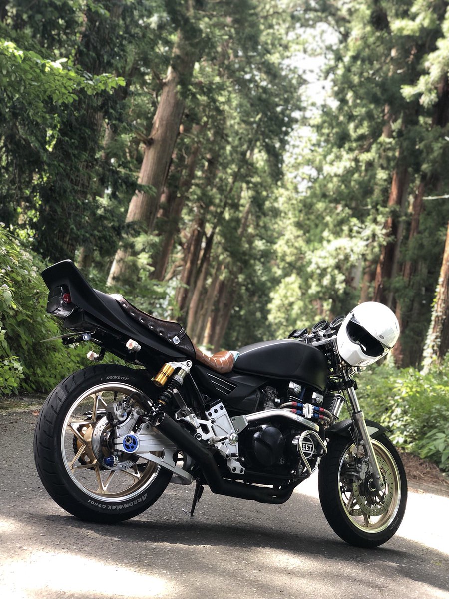 zephyr_X0's tweet photo. #私の弄り方好きな人RT 

小物類何か弄りたいなぁ...
FCRとかもつけてみたい🤔 https://t.co/4sTT7aJMxo