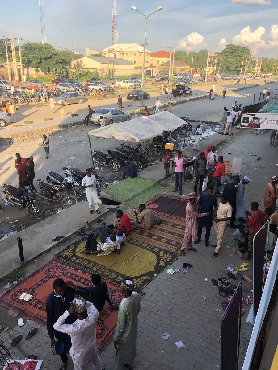 Malam_Moh's tweet photo. This’s not computer village #farmcenter gsm village Kano https://t.co/z68DnziTwl