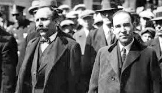 portaluppiluigi's tweet photo. #23Agosto del 1927 furono giustiziati Sacco e Vanzetti.
Condannati ingiustamente e vittime della politica del terrore. https://t.co/67bqPACsGG