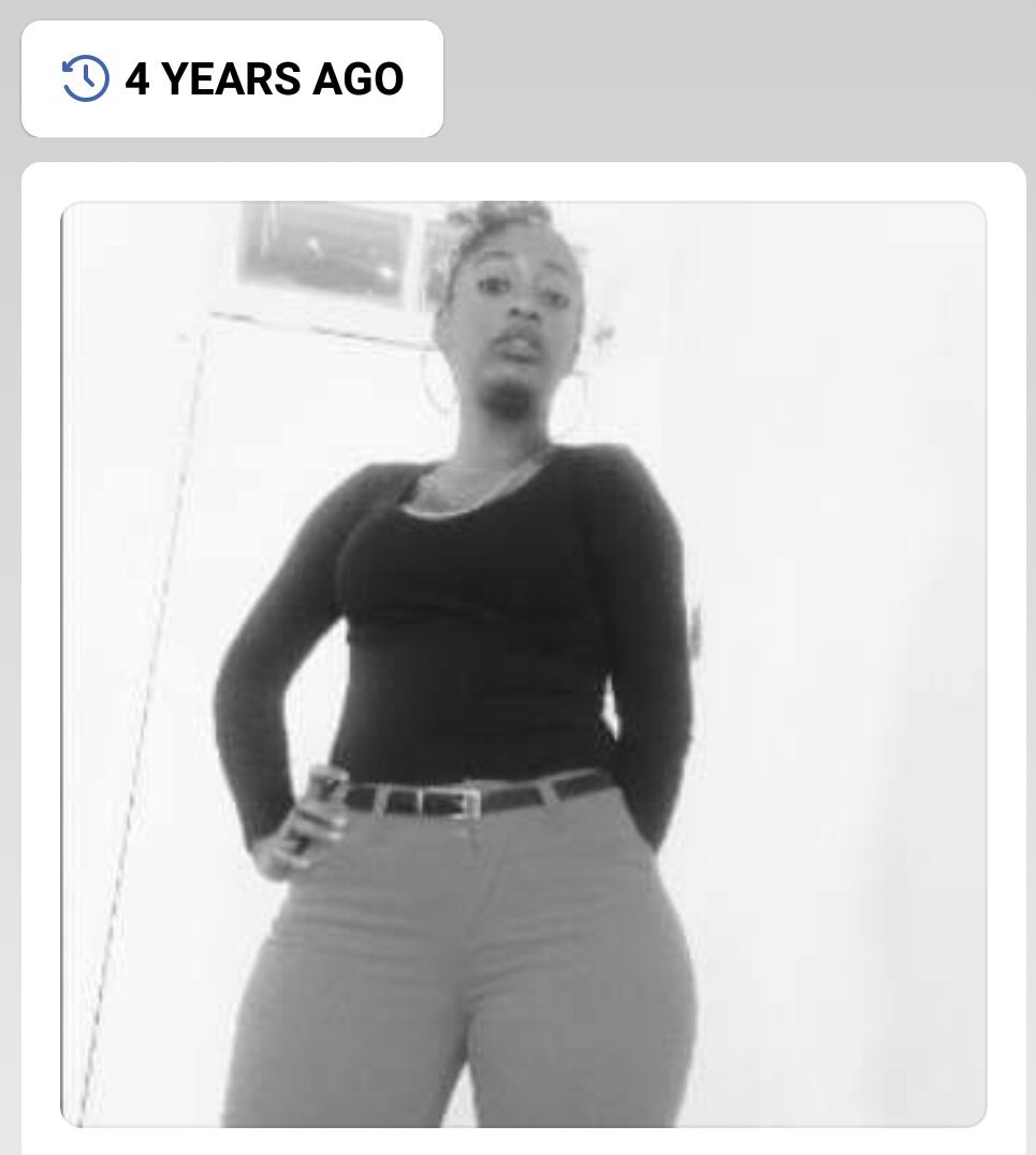 Tee1o1's tweet photo. Facebook out here reminding me of when I had a nice baaadddey😤😤. https://t.co/EOpxSGtrQF