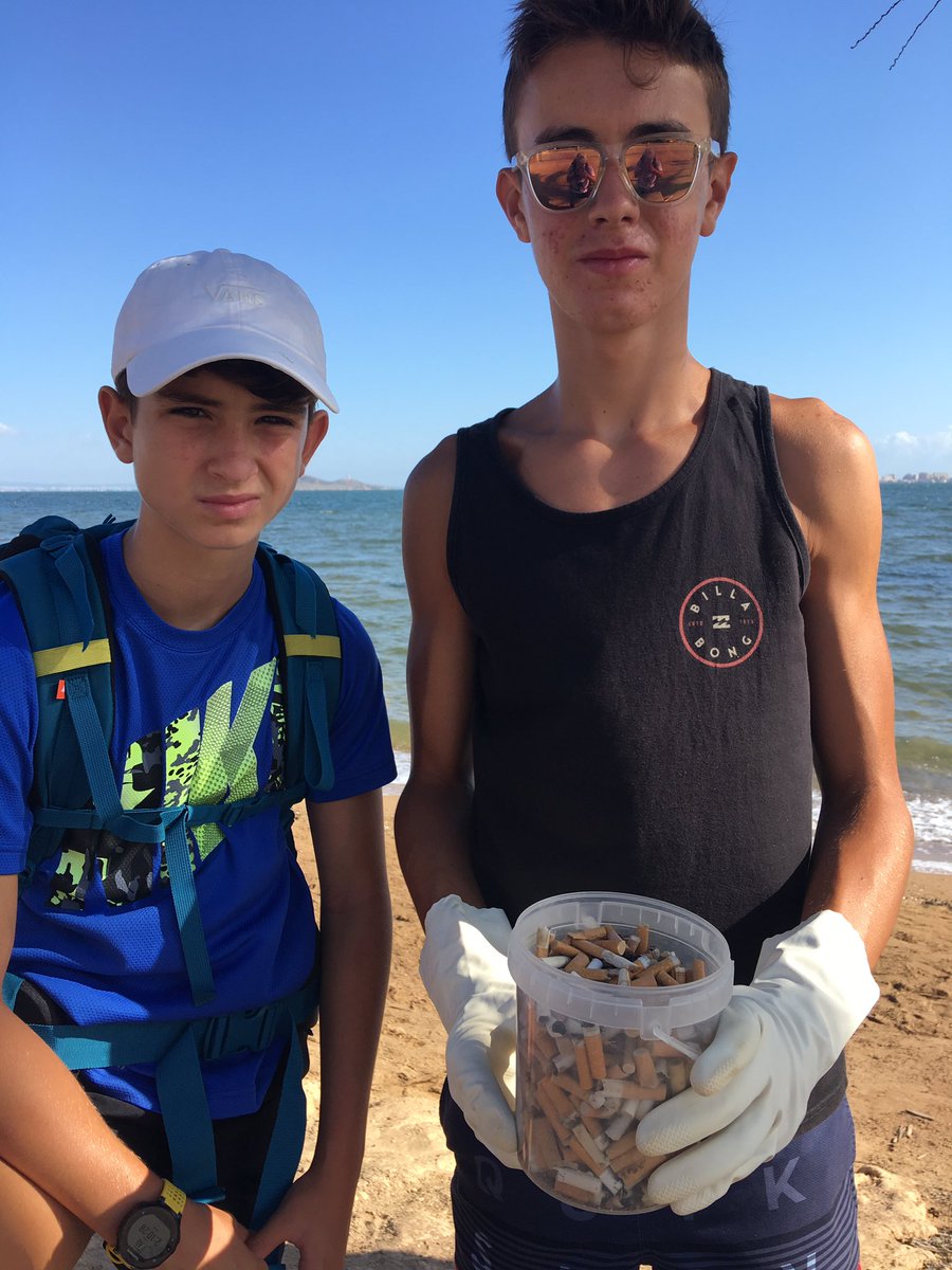 jaortegagarcia's tweet photo. #MaresSaludables #AdolescentesSaludables con Jaime ÍES Alfonso X El Sabio en su trabajo #voluntariado de CAS #Creatividad #Acción #Servicio Islas Menores recogiendo colillas. ph 8.2 , 51.2 g/L TDS, 41,1 g/L sal 👉Jaime un murciano #alogrande #héroesdelmarmenor #playassintabaco https://t.co/ALFpdkPmKX