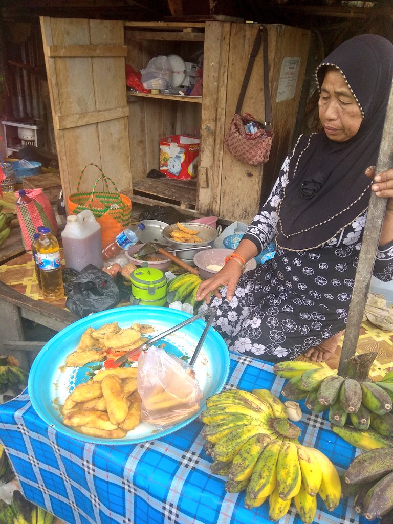 arieparikesit's tweet image. Sore-sore, #pisgor rica time.

#Wakatobi