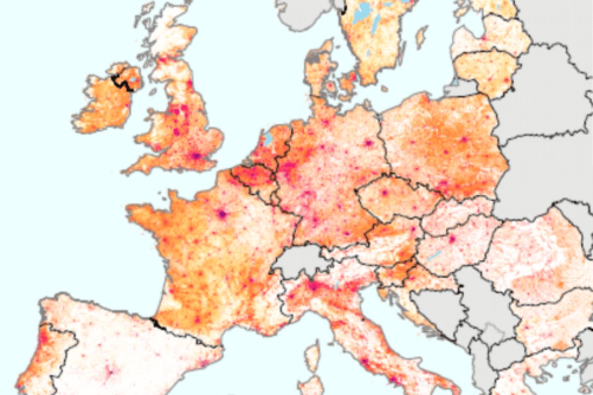 The UK is the most crowded large country in Europe. England has many more people per square kilometre than China and about the same as India. Net migration stands at 226k per yr. Post-Brexit reforms need to deliver true control of the border. Brief: migrationwatchuk.org/key-topics/pop…