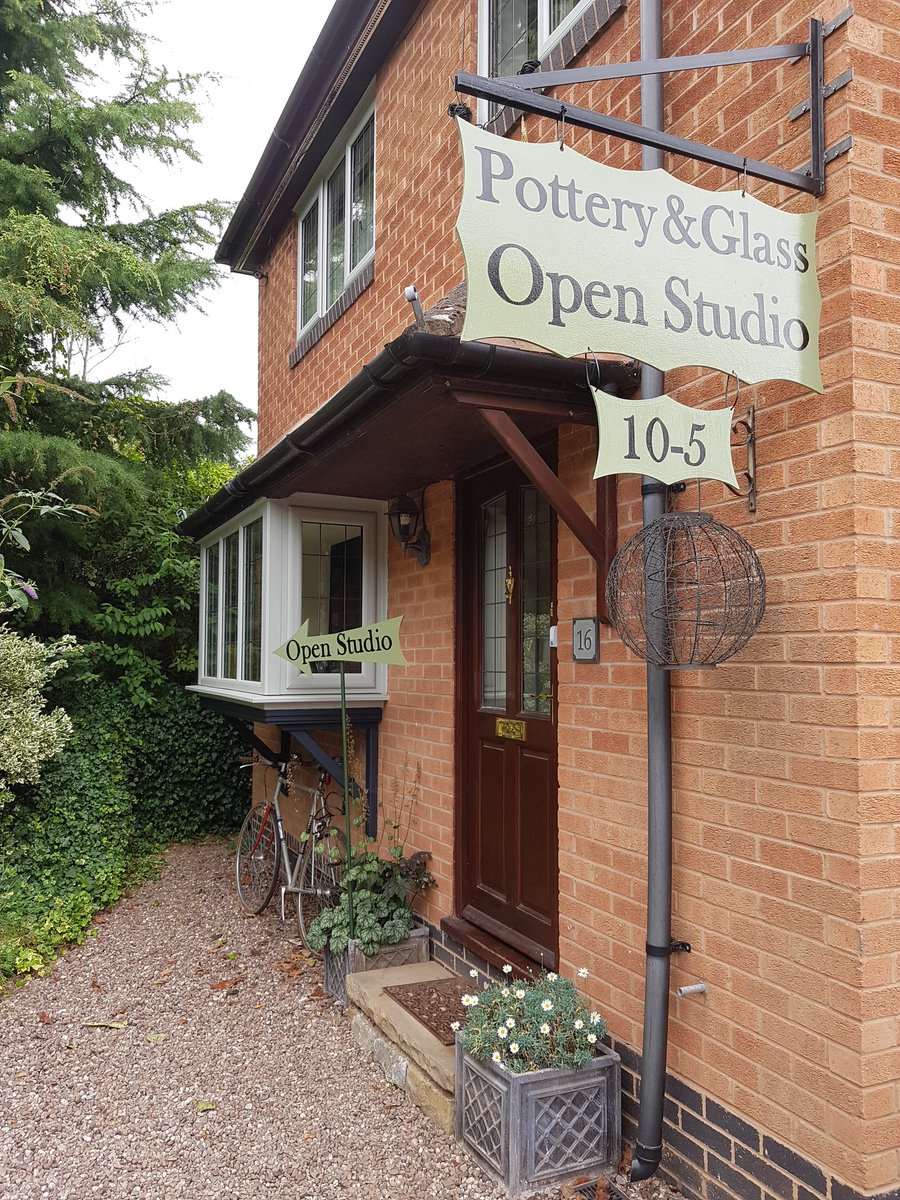 Greeningglass's tweet photo. We're open! 16 Elmdale Road Worcester WR3 7PA 10-5pm Fri-Mon 
Pottery and fused glass - come and see our studios and products and hear about our classes. @OpenStudios_WR @GreeningPottery #WorcestershireHour https://t.co/ZSNuN6uomF