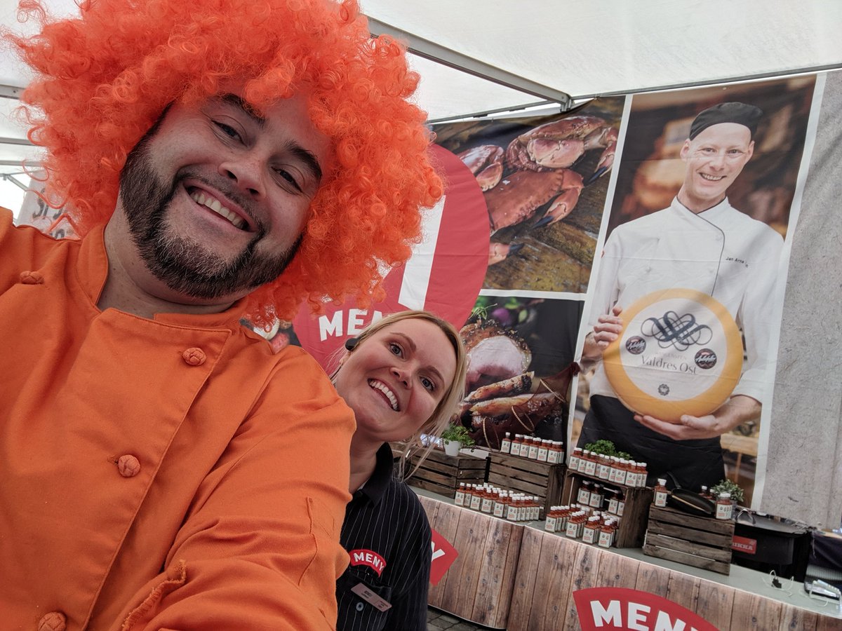 fredthechef's tweet photo. Trondheim er klar for #MENY #Matfest @vkjuus @Tore_Bekken @KineSoyland @norgesgruppen 👌😊✌️♥️ https://t.co/CPbxWCa0n2