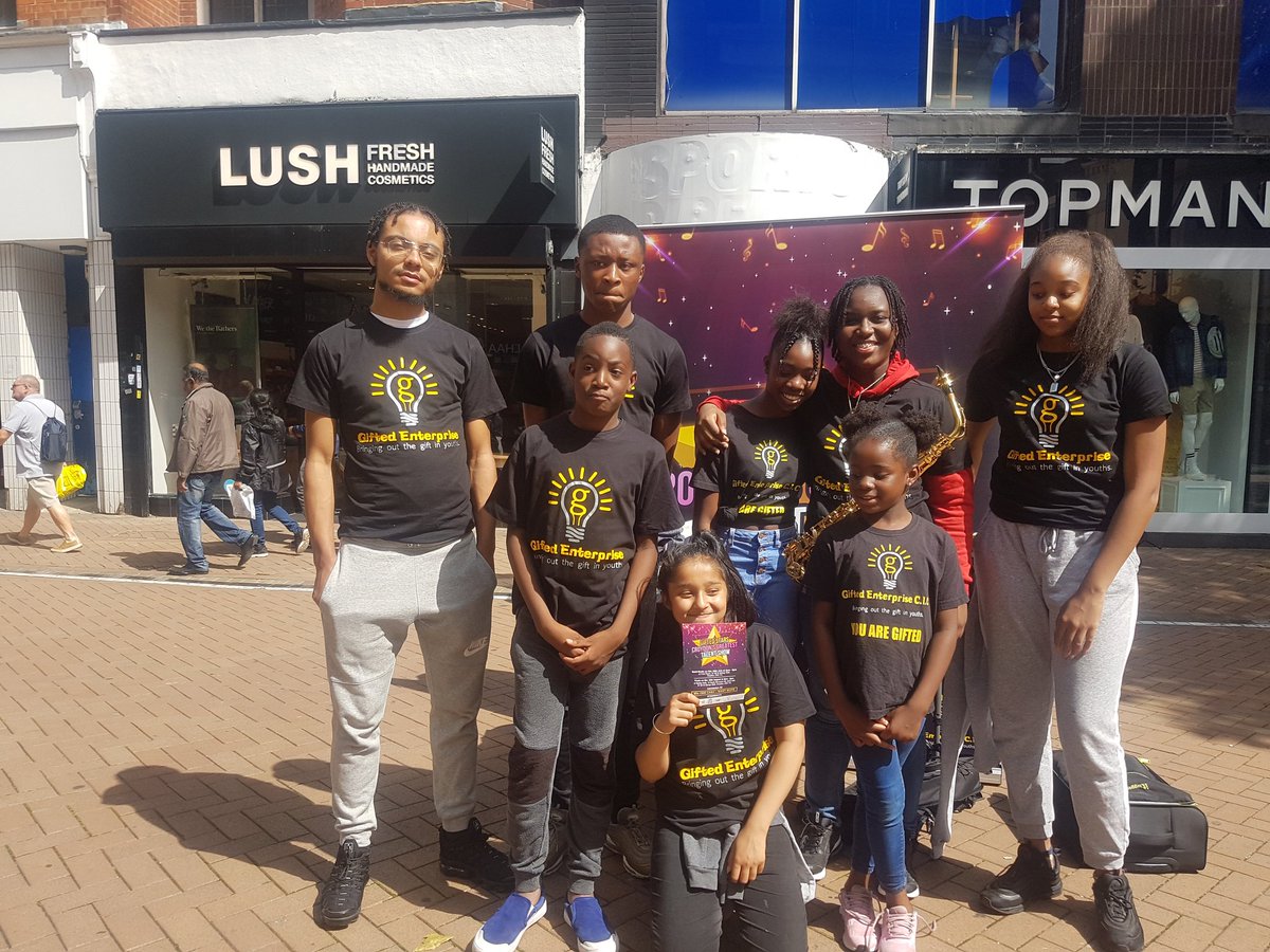 croydontalents's tweet photo. Let us come out and support our young people this Sunday at 2pm. CROYDON'S GREATEST TALENT SHOW, THIS SUNDAY at @thestanleyhalls
Hosted by @giftenterprise #GiftedStars
#Youngpeople #Croydonhastalent #croydonevent #nottinghillcarnival #sunday #performingarts #artist https://t.co/4D0CEVgxLf