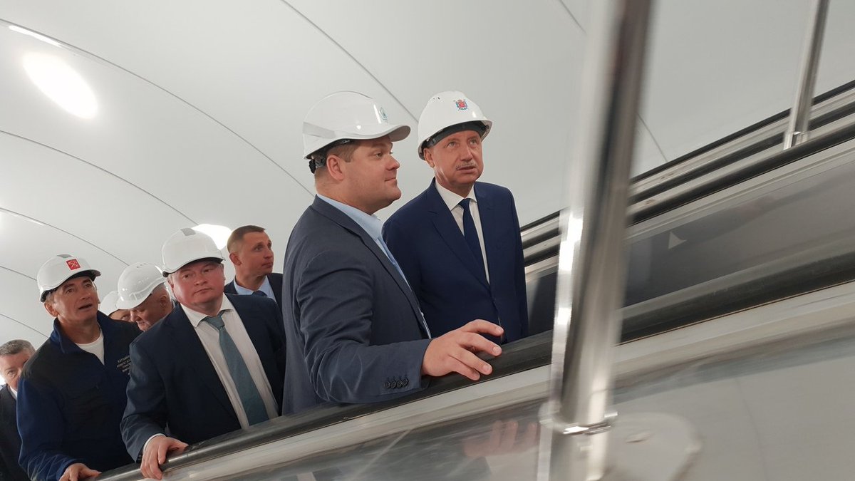 metrostroy's tweet photo. 22 августа строящиеся станции Фрунзенского радиуса "Дунайская" и "Проспект Славы" посетил врио губернатора Санкт-Петербурга Александр Беглов.

#метростройспб 
#фрунзенскийрадиус 
#метр��спб https://t.co/bObuaYNgrp