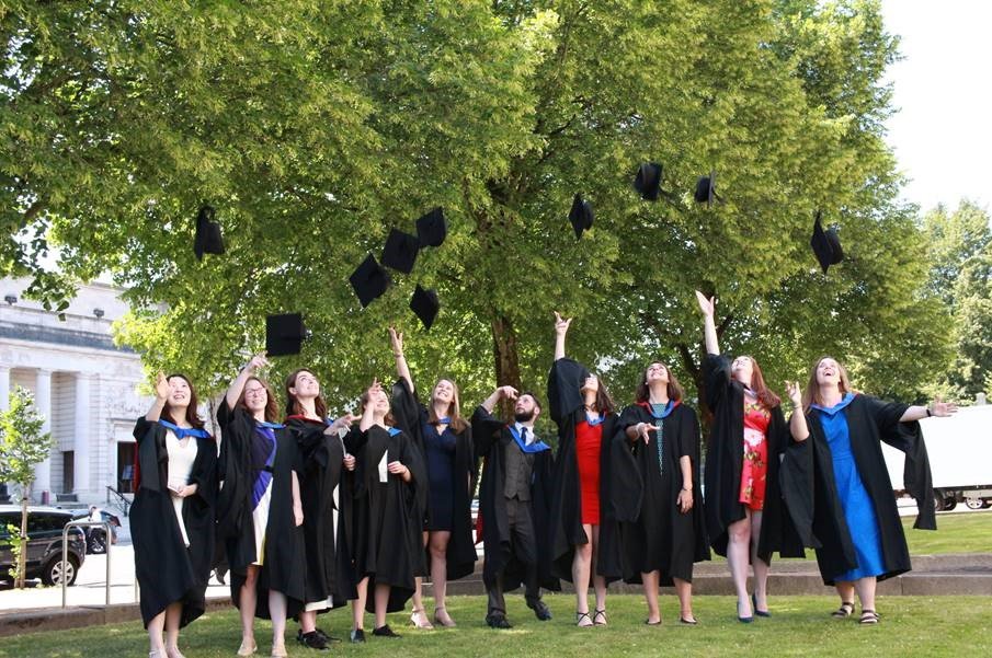 CUBRICcardiff's tweet photo. A few of CUBRIC's MSc Neuroimaging students at their graduation! 🧠🎓🎉 Congratulations everyone! #CUBRIC #brain #research #neuroscience #neuroimaging #MSc #students #graduation #cardiffuni https://t.co/GjFB6AO6Rc