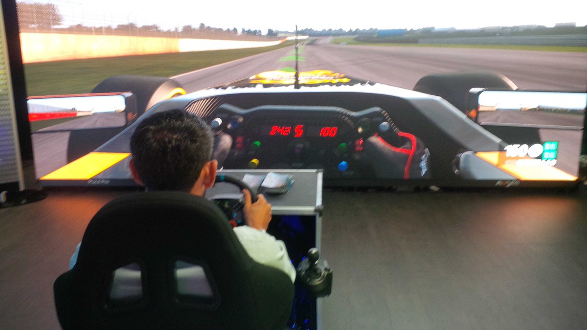 showslive's tweet photo. Yesterday at PSCO. One of our racing seats connected to Absen P2.5 5m screen at Innovation House Party. https://t.co/oTEdKljCMj