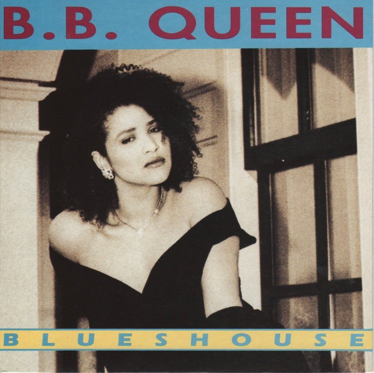 RMixoriginal's tweet photo. Dutch singer B.B. Queen (aka Ingrid Simons) released the fabulously frantic dance track 'Blueshouse' in 1991 which, unfortunately, sank without trace here in the UK. Yet another chart travesty in my opinion.
#BBQueen #IngridSimons #90s #90sdance #vinylrecords #vinylcollection https://t.co/RnIfXOEBK9