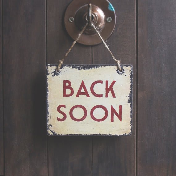 It's time for a little bit of rest and relaxation...but we will be back very soon refreshed and ready for all things cake!