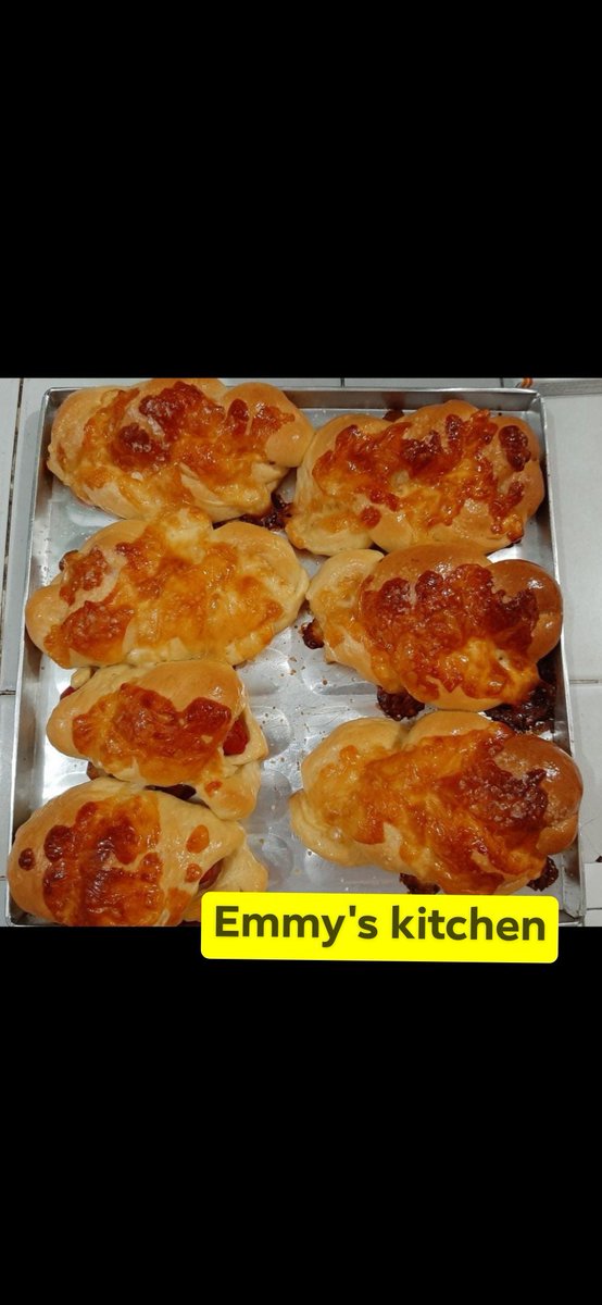 emmypuspasari's tweet photo. Fresh from oven...
#twistbread #freshfromoven #bread #lovebaking https://t.co/b4SNeVbZeZ