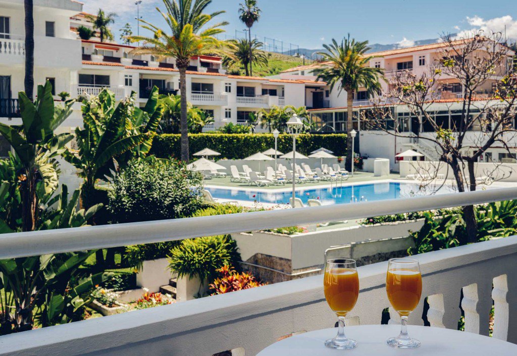 RouteActive's tweet photo. ¡No te quedes sin vacaciones por no poder permitírtelo! 😀
En #RouteActiveHotel ofertamos un descuento de 20% en nuestras habitaciones con media pensión incluída. ¿Te lo vas a perder? ¡Reserva ya! 😍😜
👉https://t.co/iQFYWVKvAD https://t.co/1io0YXje2Y