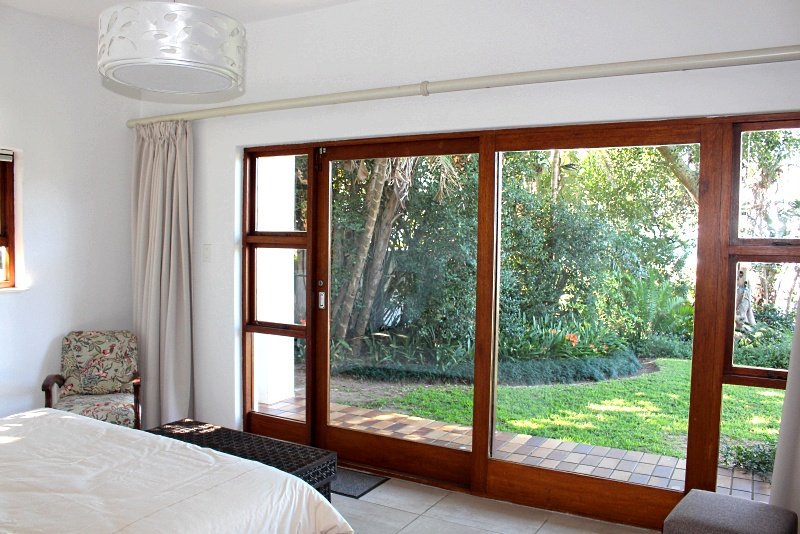 wheretostaycoza's tweet photo. Sea Breeze Cintsa East https://t.co/lvFUSIJ152
Self-catering holiday apartment in #Cintsa, #EasternCape.
A place surrounded by natural vegetation where you can soak up the sun in peace and privacy, enjoy the abundant birdlife and tune into the rhythm of the gently pounding surf. https://t.co/3QwKMfdfkz