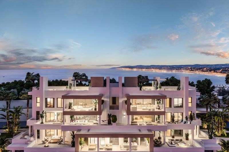 MarbellaLiving's tweet photo. Amazing Opportunity to go Luxe in Estepona
#costadelsol #property #forsale #project #primeposition #investment #luxuryliving #beachlife #cosmopolitanlifestyle https://t.co/iZSxyYiCcu