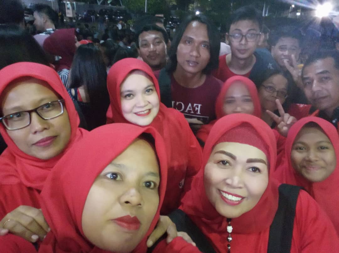 Semangat yg live,,kalian terbaik 
#FildanDstarResultshow